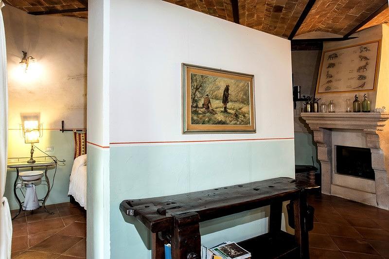 #<Apartment:0x00007f2e7ca96198> view 16