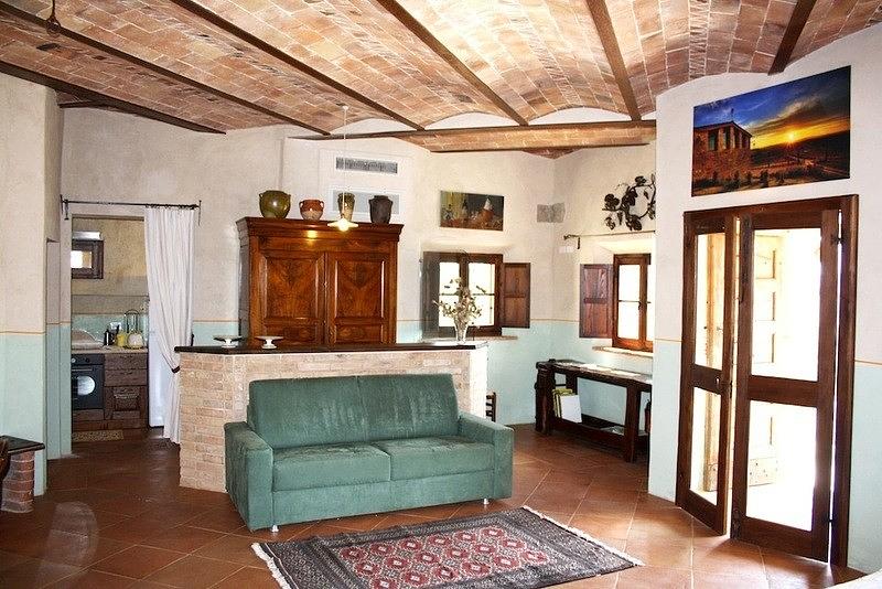 #<Apartment:0x00007f2e7762d200> view 5