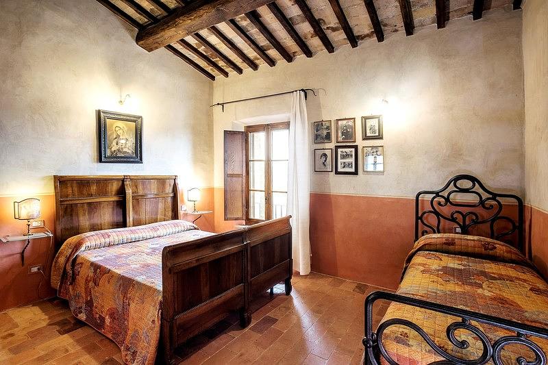 #<Apartment:0x00007f2e77623fc0> view 5