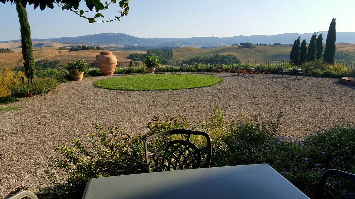 #<Apartment:0x00007f2e7ca91058> view 3