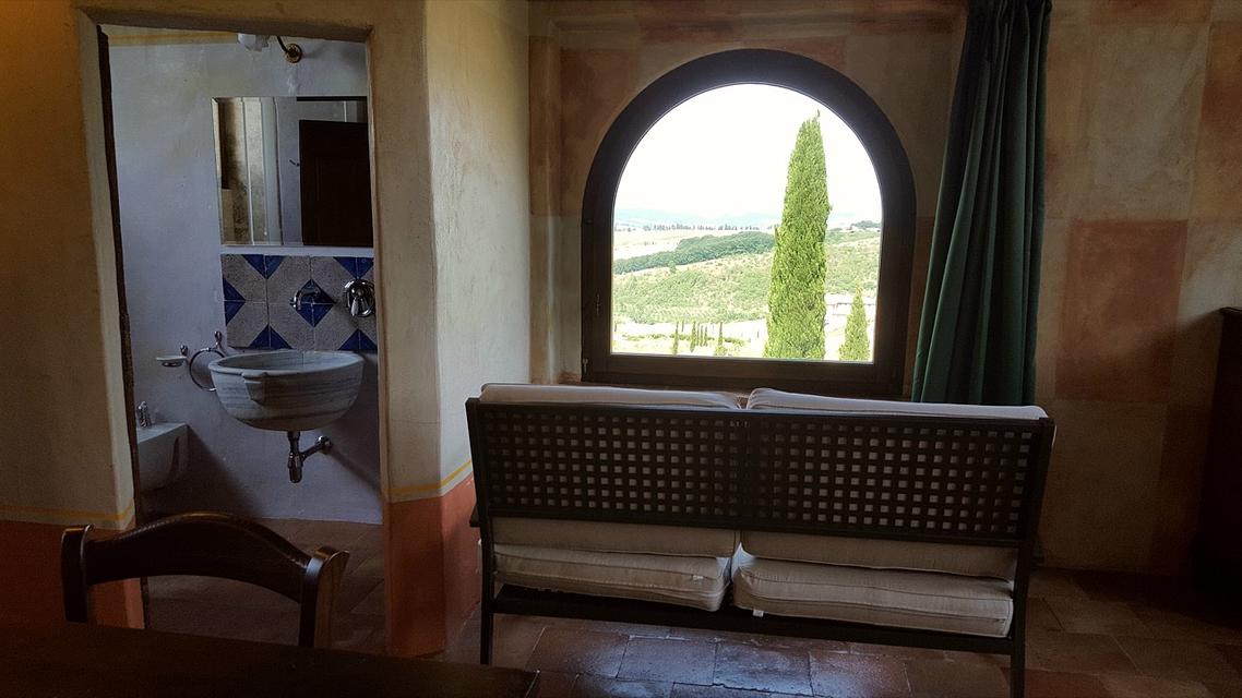 #<Apartment:0x00007f2e764794c8> view 17