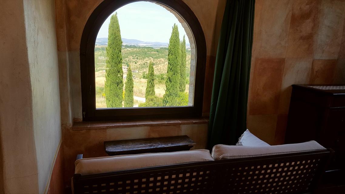 #<Apartment:0x00007f2e7caa2948> view 11