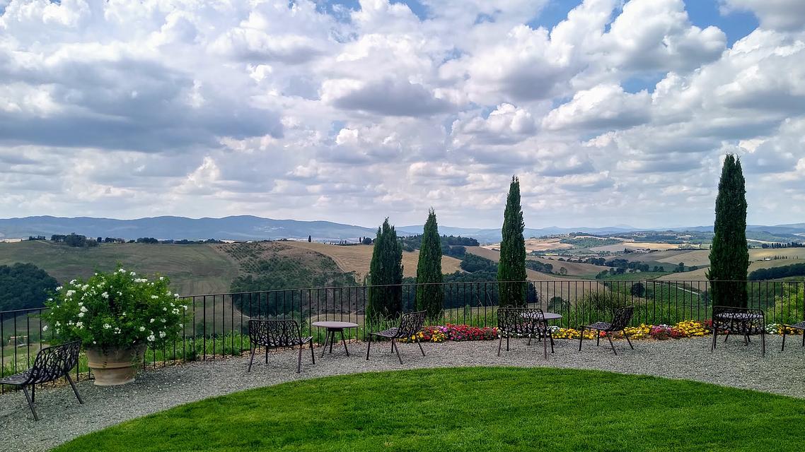 #<Apartment:0x00007f2e7caa0dc8> view 10