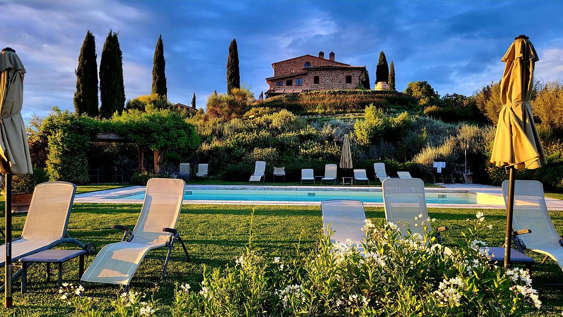 #<Page:0x00007f2e7ca63d60> view 17