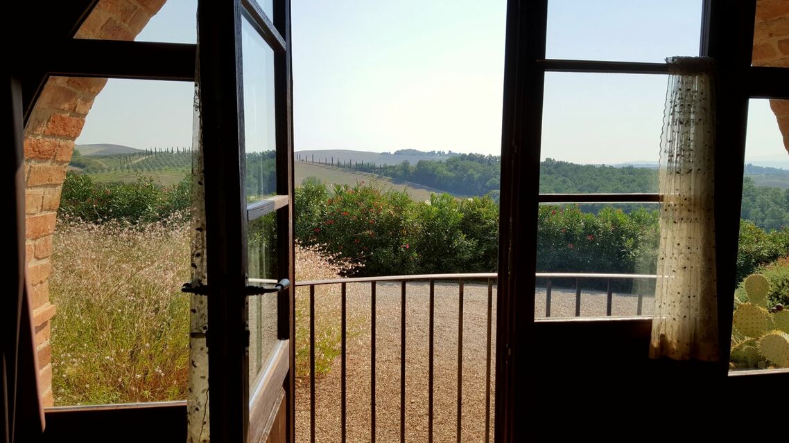 #<Apartment:0x00007ff791a20978> view 7