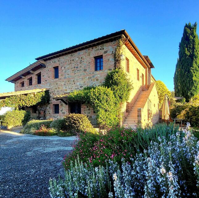 #<Apartment:0x00007ff790dd7180> view 2