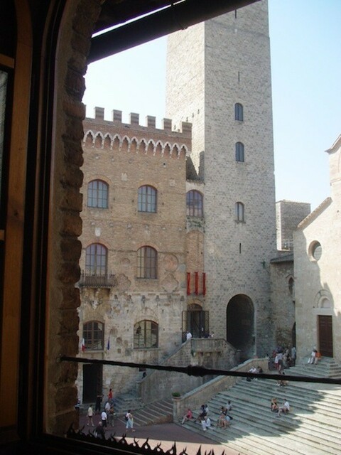 #<Apartment:0x00007ff790d06b70> view 11